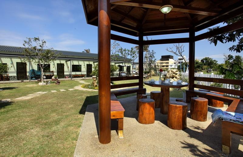 Lanhai Inn Hengchun Exterior photo