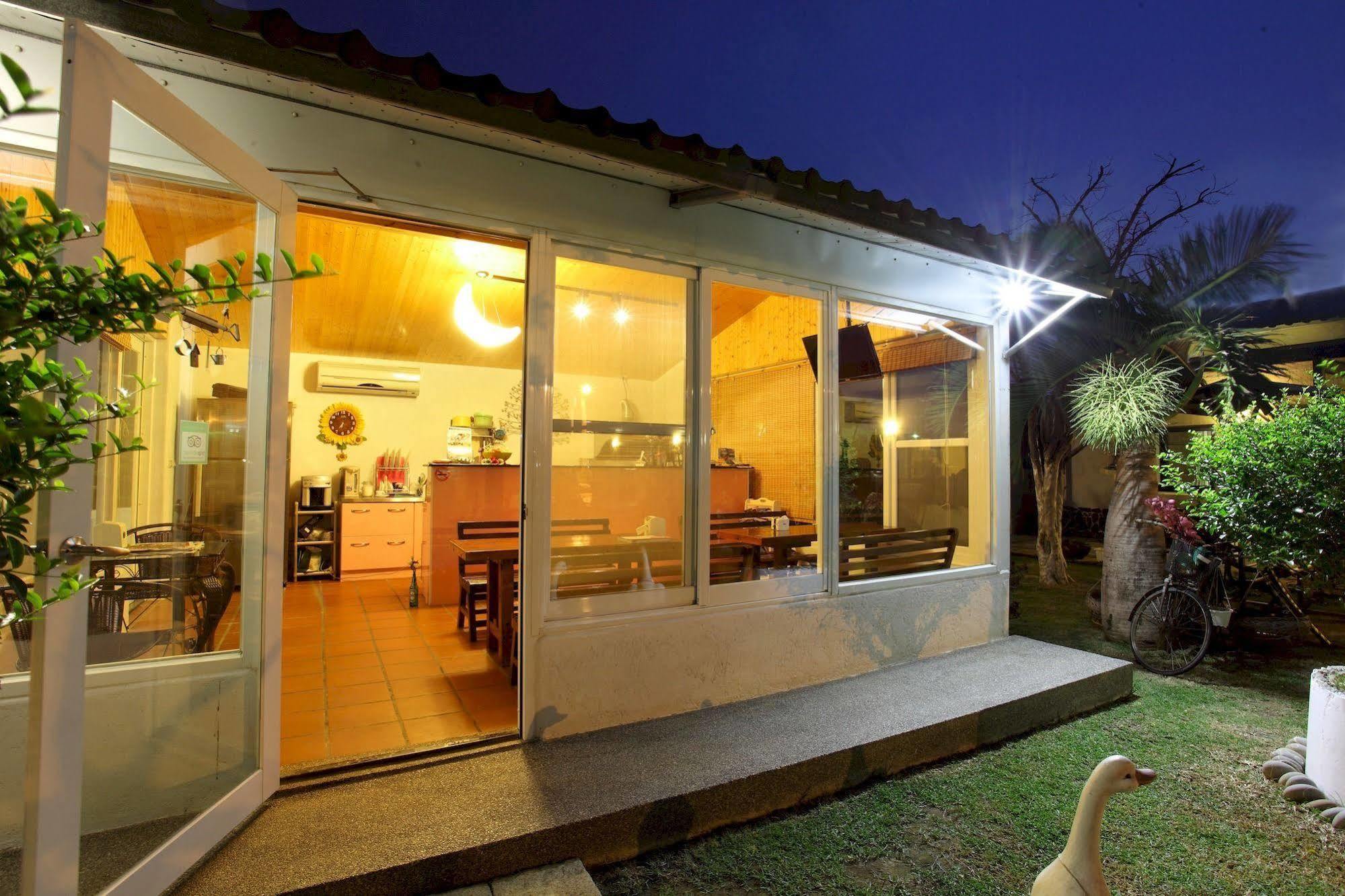 Lanhai Inn Hengchun Exterior photo